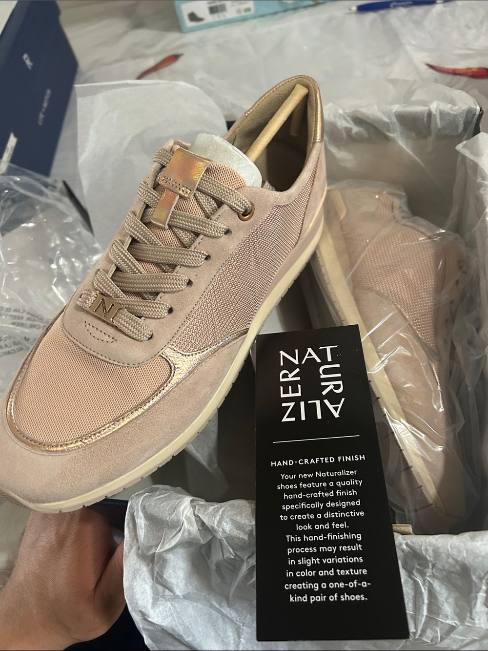 Naturalizer women’s Sneaker in Blush Pink with Metallic Accents